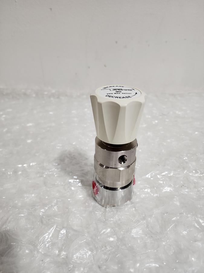 Used TESCOM PRESSURE REGULATOR 74-2460KA420