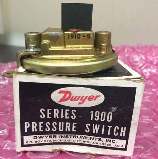 Used DWYER 1910-5 Dwyer Pressure Switch