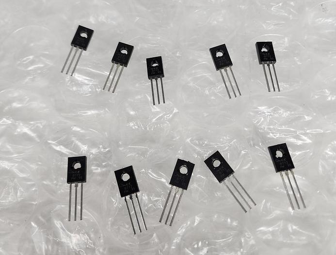 Used TOSHIBA SEMICONDUCTOR AMD, MOUSER ELECTRONICS  17811307