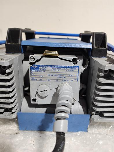 Used VACUUMBRAND DIAPHRAGM VACUUM PUMP MD4