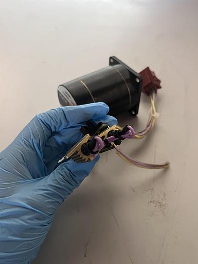 Used VEXTA 2-PHASE STEPPING MOTOR PH268L-22B