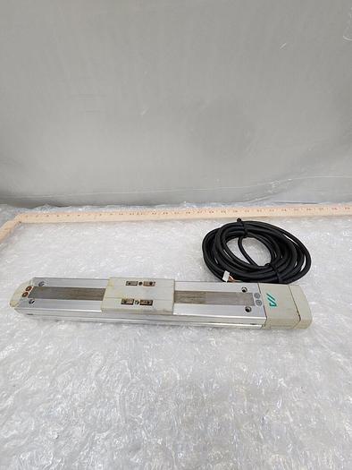 Used IAI CORPORATION DS-S5L-200 LINEAR ACTUATOR