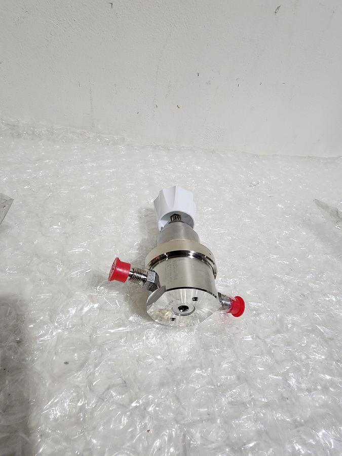 Used TESCON PRESSURE REGULATOR 74-3861KRG20