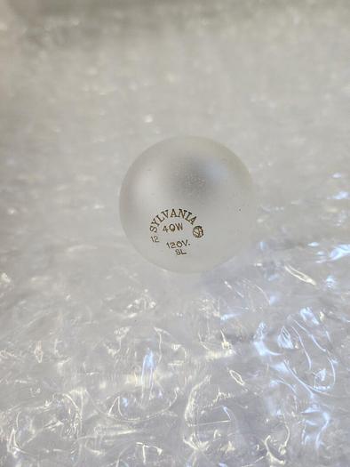 SYLVANIA LIGHT BULB 40W 120V (LOT OF 8)