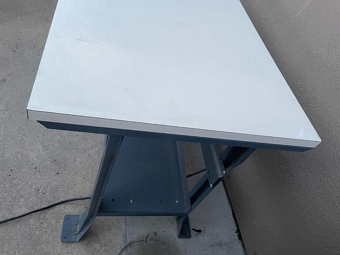 Used Heavy Duty workbench 30'' x 48''