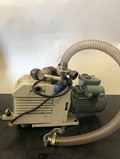 Used LEYBOLD HERAEUS D8B-DS