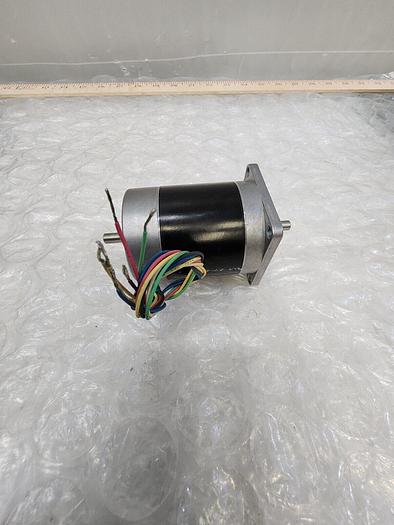 Used VEXTA STEPPING MOTOR PH268L-22B