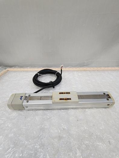 Used IAI DS-SA5L-200 LINEAR ACTUATOR