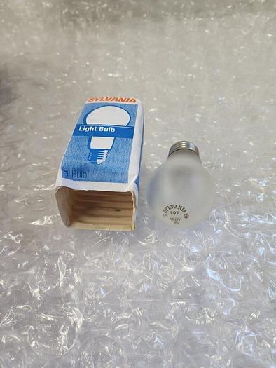 SYLVANIA LIGHT BULB 40W 120V (LOT OF 8)