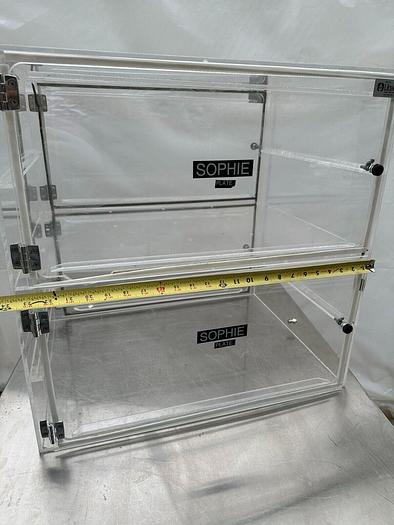 Used LIBERTY INDUSTRIES DESICCATOR 24x 24