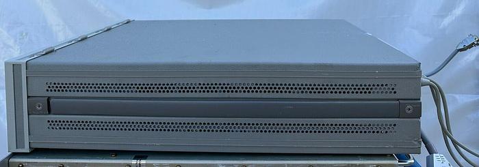 Used HEWLETT PACKARD SPECTRUM ANALYZER S/N: 2830J01135