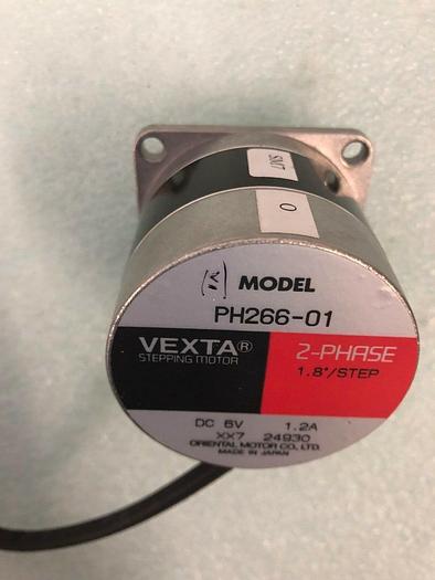 Used VEXTA STEPPING MOTOR PH266-01