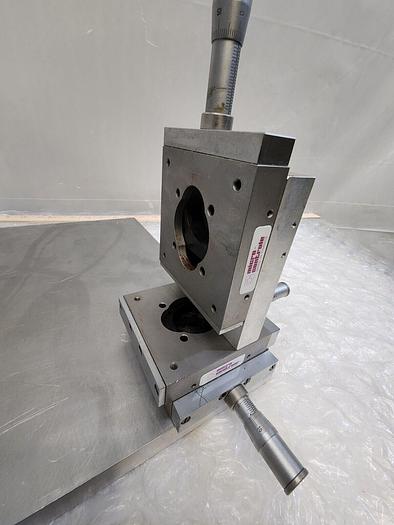 Used OLYMPUS TOKYO MICROSCOPE HEAD 341848 UNIT WITH MICRO CONTROLE MOUNT