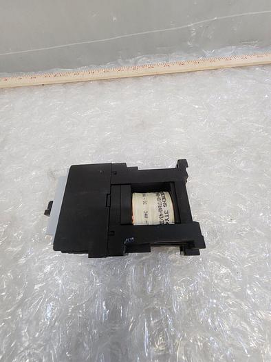 SIEMENS 3TF30 00-0BB4 MOTOR STARTER