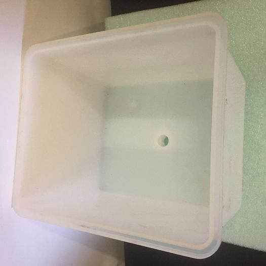 Used WET BENCH LINER 8'' BY 10'' WITH CENTER DRAIN HEAVY DUTY