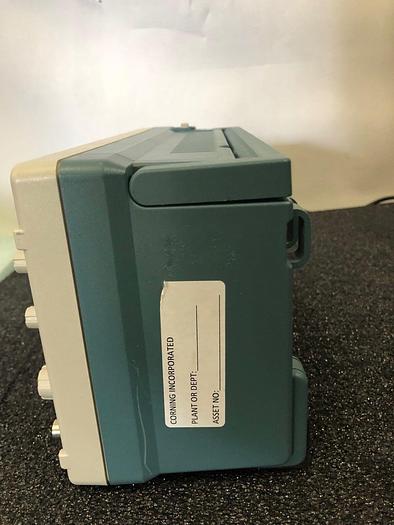 Used TEKTRONIX TDS 224 OSCILLOSCOPE