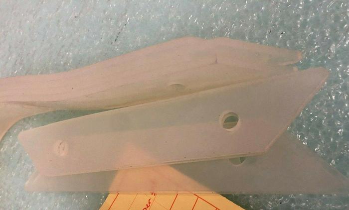 Used HE1974-910-19A SPONGE PACKING FOR LOADING & UNLOADING CHAMBER 1030075 2 SETS