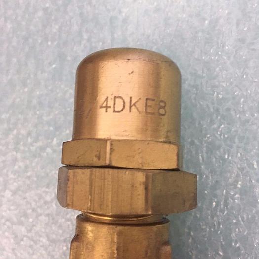 Used PARKER 637B-1-1/4-2/4DKE8 Pressure Control Valve