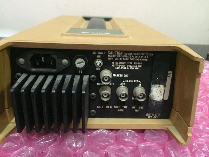 Used FLUKE 7260A UNIVERSAL COUNTER/TIMER