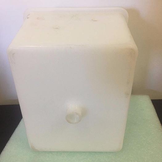 Used WET BENCH LINER 8'' BY 10'' WITH CENTER DRAIN HEAVY DUTY