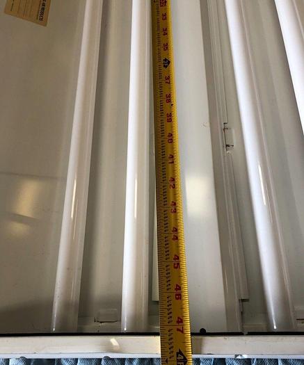 Used CLEAN ROOM TECHNICAL AIR PRODUCTS  LIGHT FIXTURE 2'x4' 120v 4101101