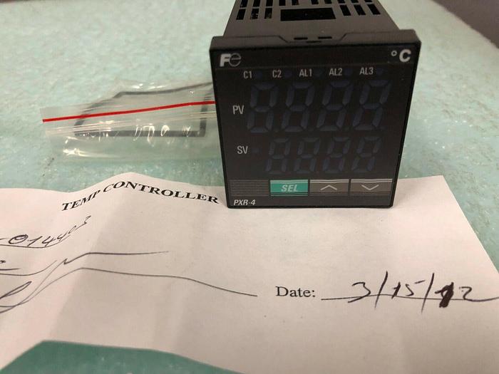 TEMPERATURE CONTROLLER FE PXR-4