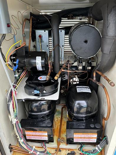 Used TENNEY ENVIRONMENTAL BTRC OVEN Temperature Humidity Test Chamber