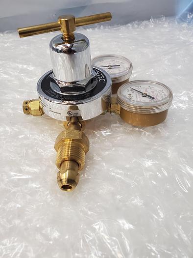 Used GENTEC 452IN-80 COMPRESSED GAS REGULATOR