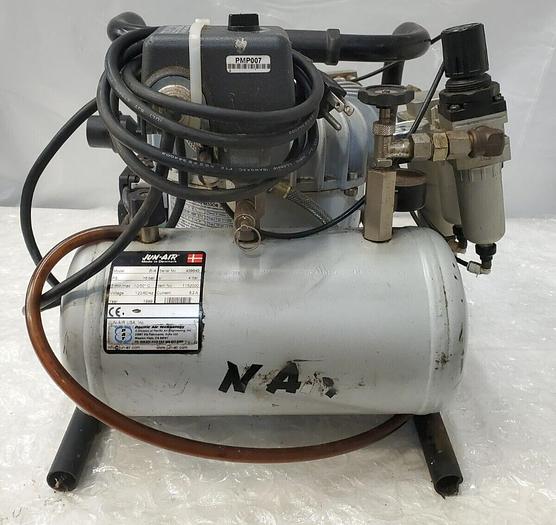 Used JUN-AIR 6-4 Quiet Air Oil-lubricated Piston Compressor