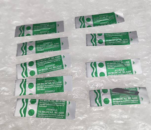 X000WYAQ8V SURGICAL GRADE STERILE UNIVERSAL REPLACEMENT #10 CARBON STEEL SCALPEL BLADES