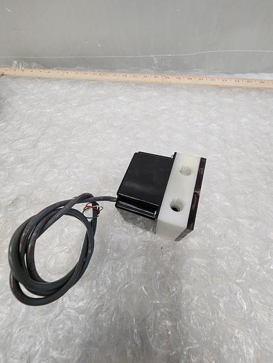 Used PROTEUS INDUSTRIES INC FLUID FLOW SWITCH