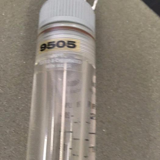 Used BLUE WHITE INC F40500