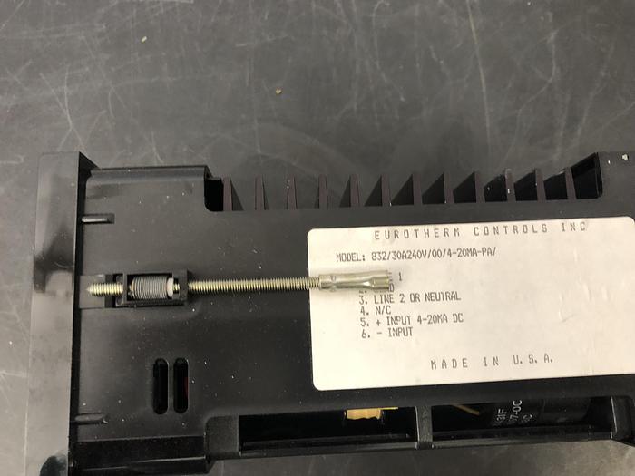 Used EUROTHERM CONTROLS INC 832-30A240V-00-4-20MA