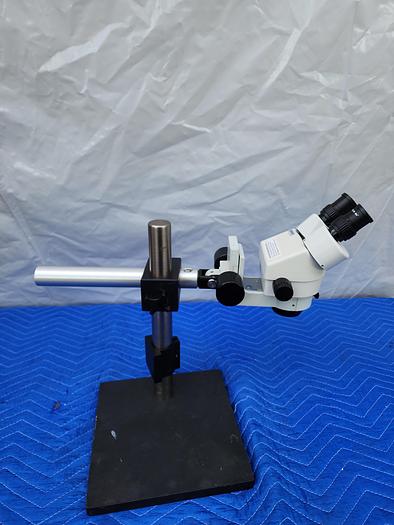Used STEREOZOOM BINOCULAR MICROSCOPE sz501101