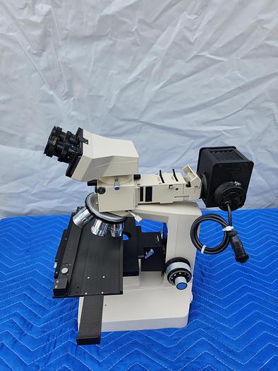 Used OLYMPUS BH2-UMA F-180 WITH 2 EYEPIECES CFW 15x 3 OBJECTIVES (NEOSPLAN .55, Neosplan 20x, 10X )