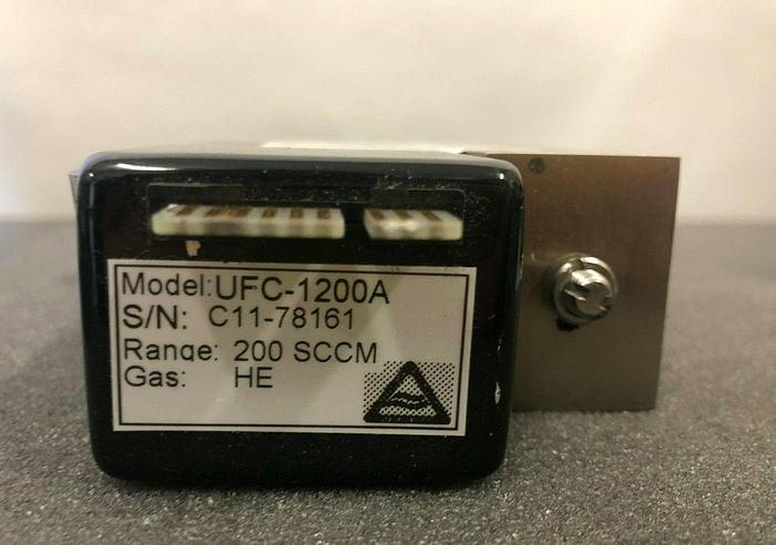 Used MASS FLOW CONTROLLER UNIT INSTRUMENTS UFC-1200A