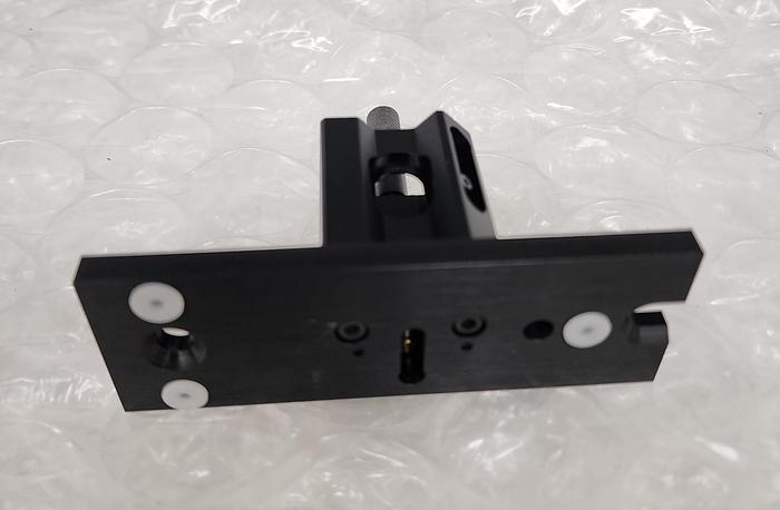 NEWPORT OPTICAL MOUNTING COMPONENTS
