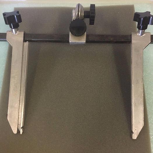 Used LAB CLAMP 12'' RANGE ALUMMINUM & STEEL