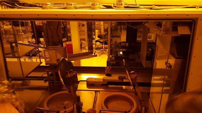 Used MBRAUN LABMASTER DP 5357  glovebox  with suss rc8