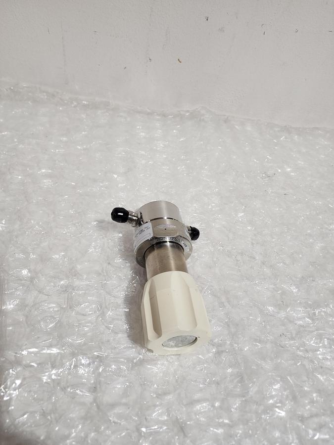 Used APTECH GAS REGULATOR AP10025M