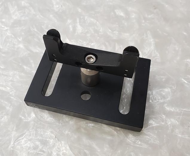 Used THORLABS BA2 MOUNTING BASE