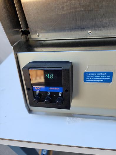 Used UVOCS  T16X16-OES ULTRAVIOLET OZONE CLEANING SYSTEM