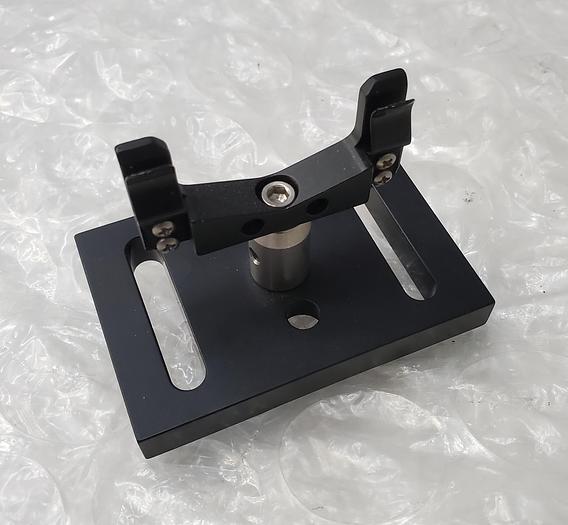 Used THORLABS BA2 MOUNTING BASE