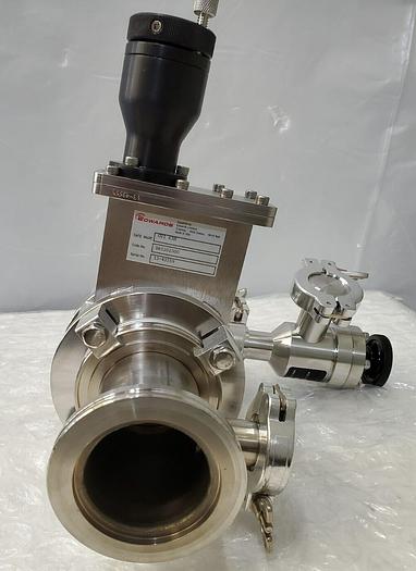 Used EDWARDS GVI 63M GATE VALVE WITH STAINLESS STEEL ADAPTER WITH MDC KAV-100 PNEUMA