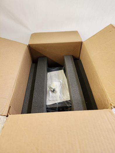 Used INFICON IG3 VACUUM GAUGE