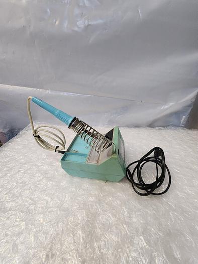 Used WELLER ELECTRONIC CONTROL SOLDERING STATION EC 1000