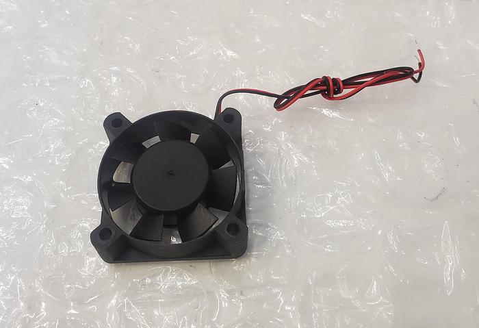 Used SUNON KDE0505PHS2 FAN