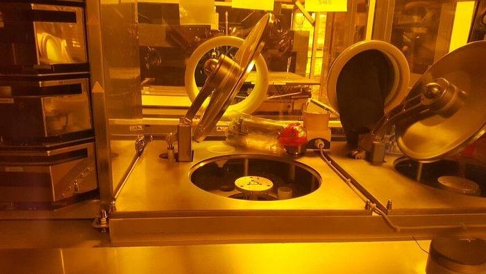 Used MBRAUN LABMASTER DP 5357  glovebox  with suss rc8