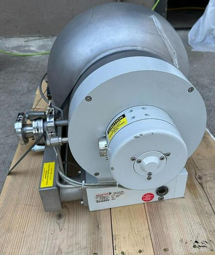 Used PFEIFFER VACUUM TPH 2200 UC TURBO PUMP, PM P02 005