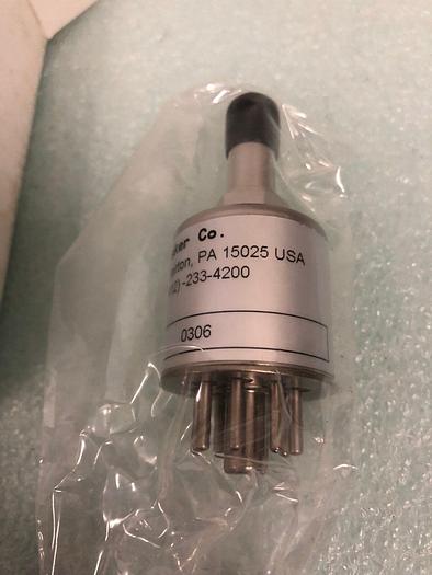 Used KURT J LESKER KJL-6000